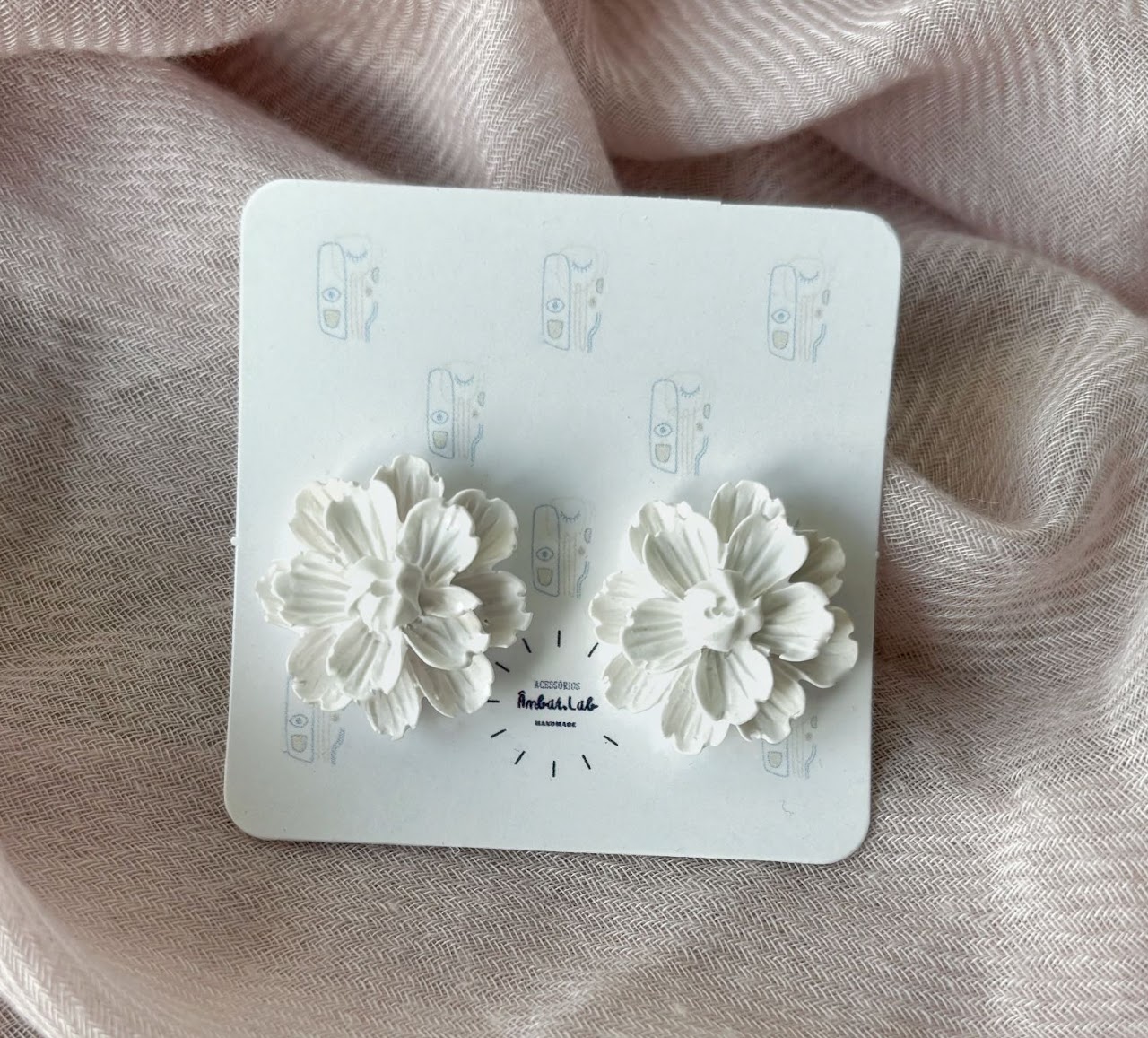 Brincos flor cerejeira