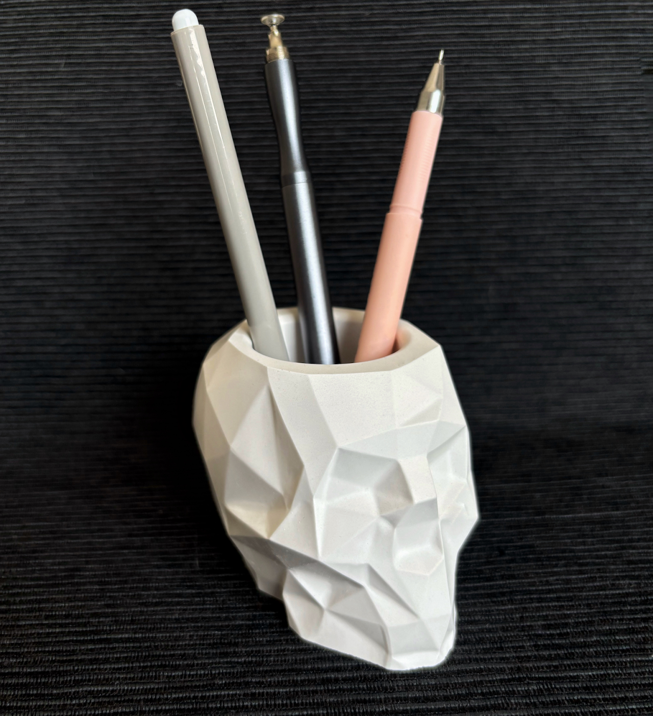 Porta canetas skull geo