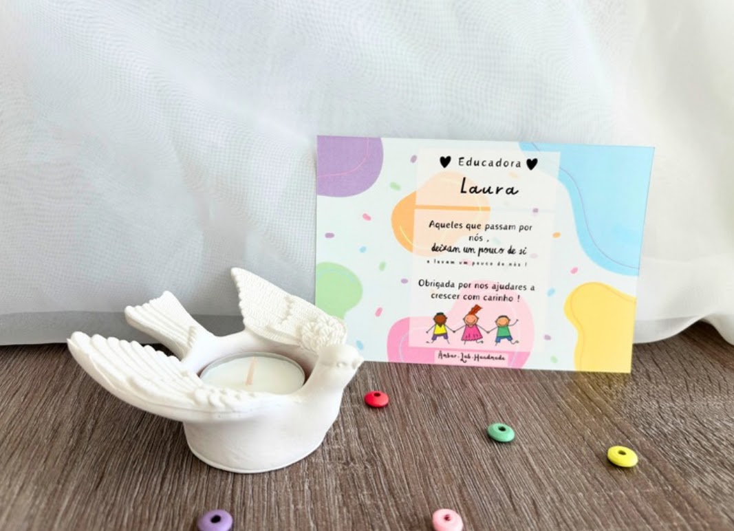 Lembrança para Educadoras/Auxiliares com cartão personalizado
